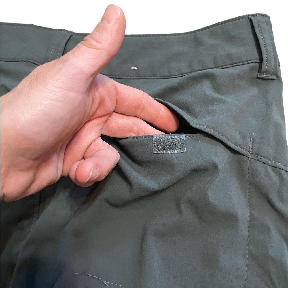 Women’s size 10 convertible pants/shorts worn once grey - Picture 4 of 8